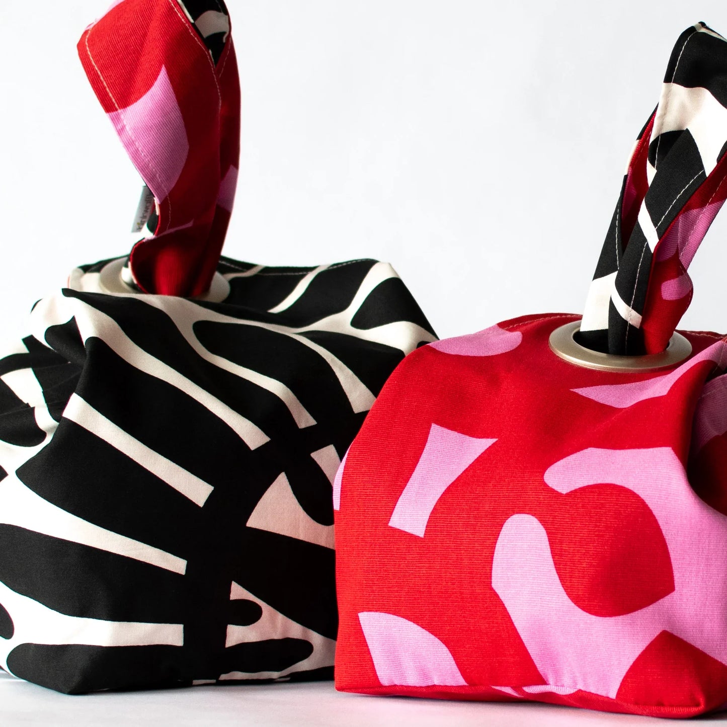 Dumpling Bag - Lovey