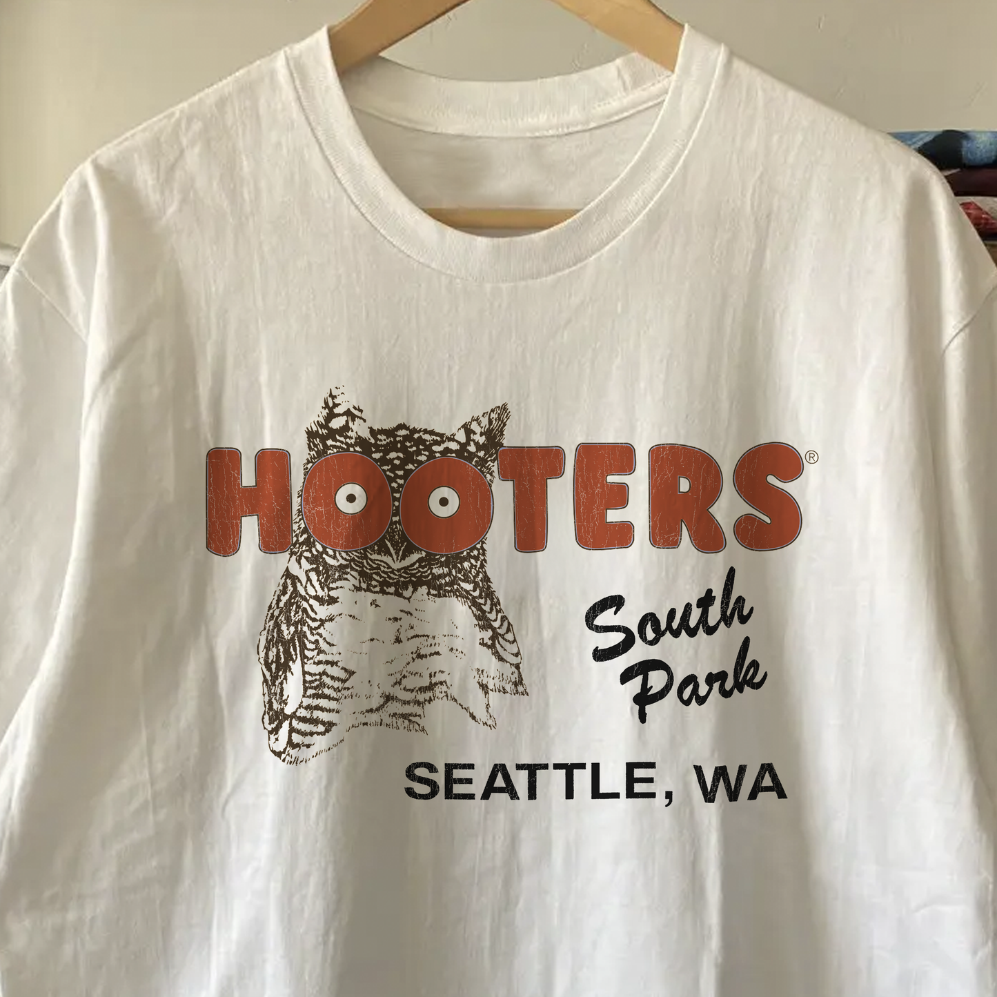 Rare Hooters Seattle Washed White Tee
