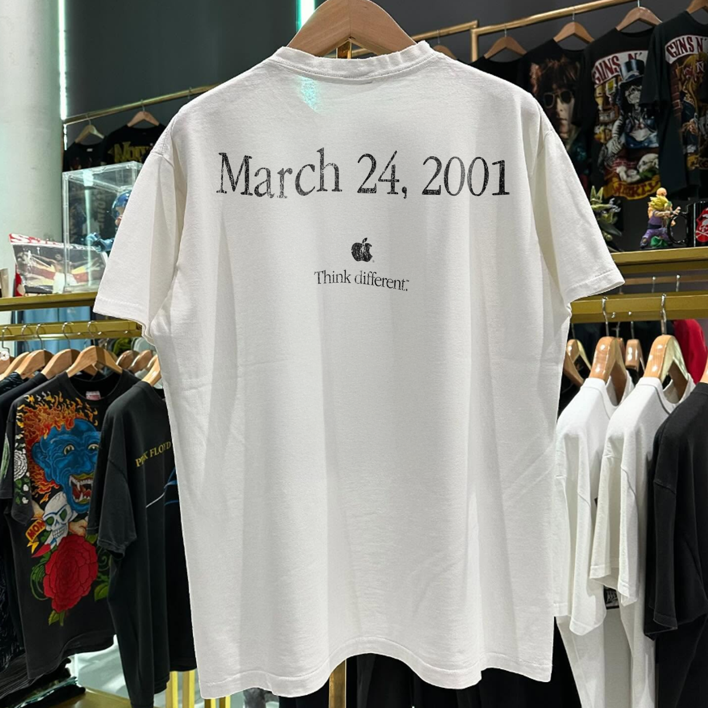 2001 Apple 'X' The Future Is Here Rare Washed White T-Shirt