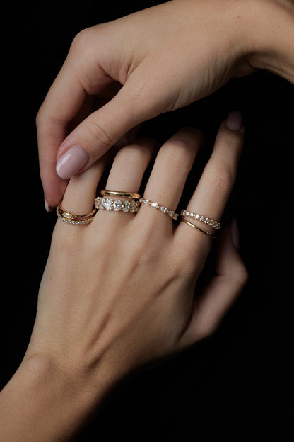 Pear Diamond Ring | 18K Yellow Gold