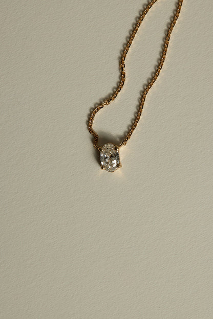 Oval Diamond Necklace | 18K Gold