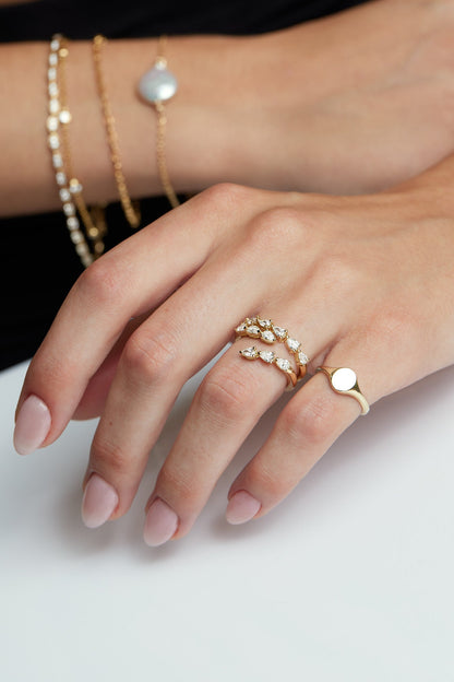 Pear Diamond Ring | 18K Yellow Gold