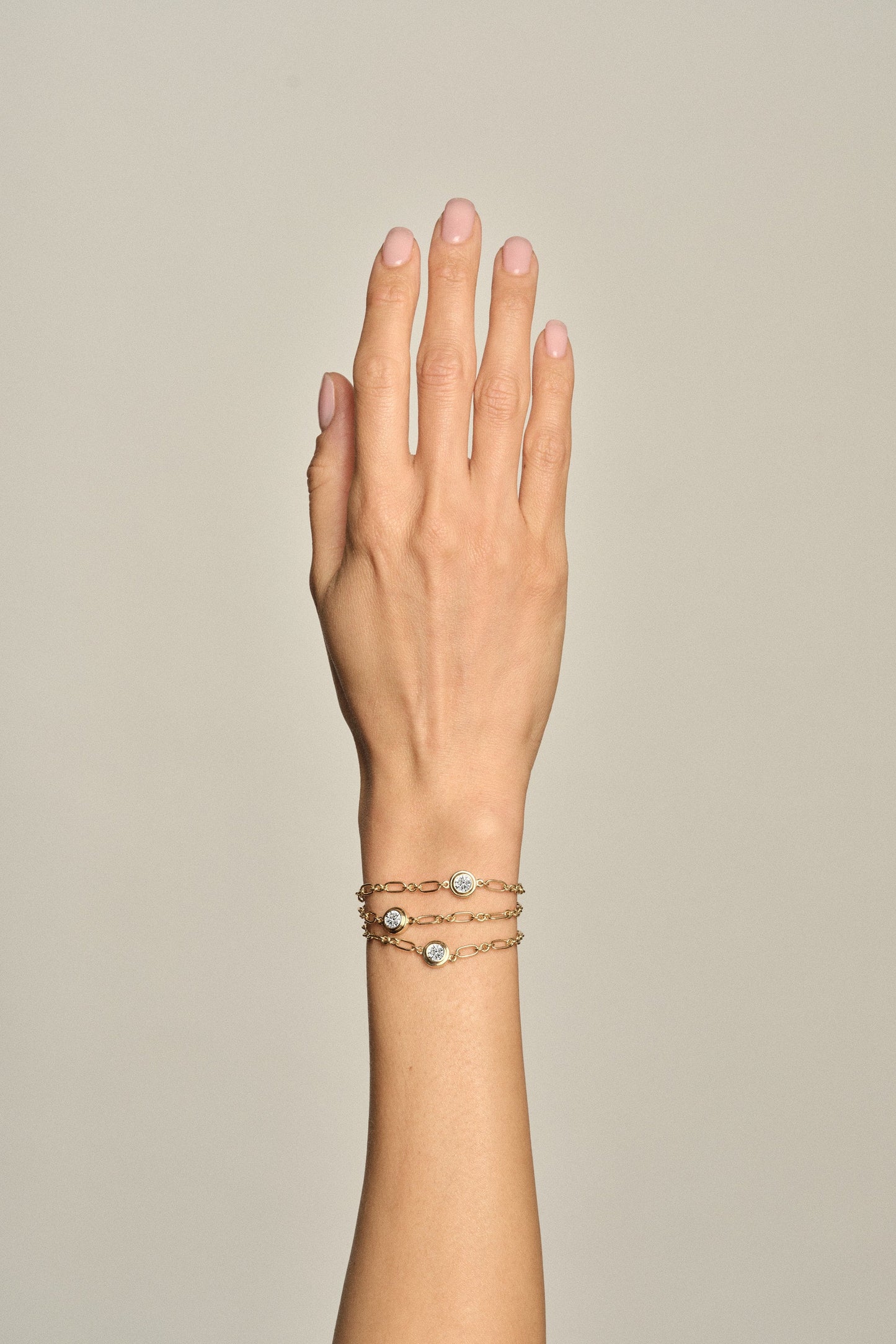 Roma Round Diamond Bracelet | 18K White Gold