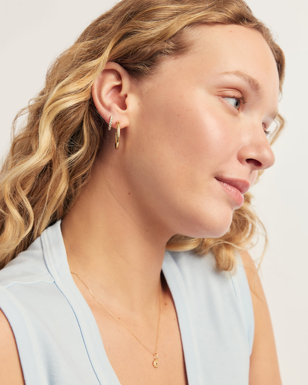 14K Gold Carter Single Hoop