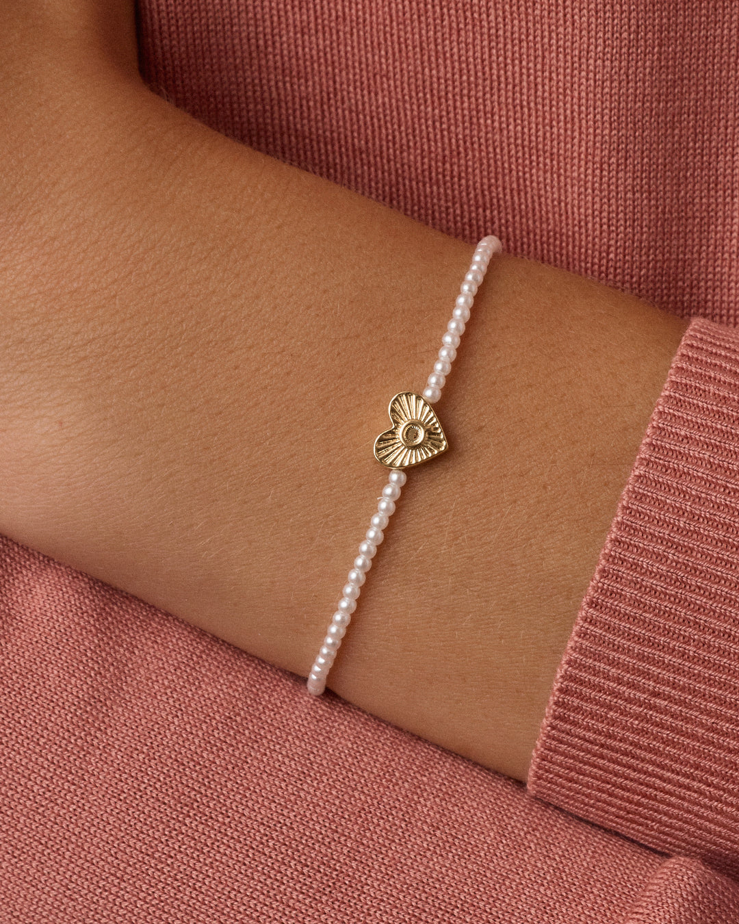 Pearl Vintage Heart Alphabet Bracelet