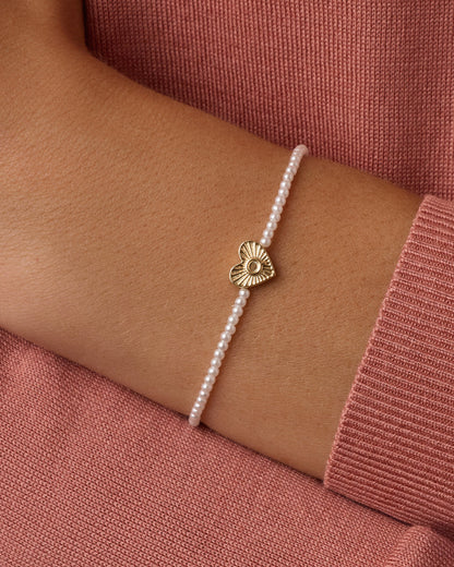 Pearl Vintage Heart Alphabet Bracelet