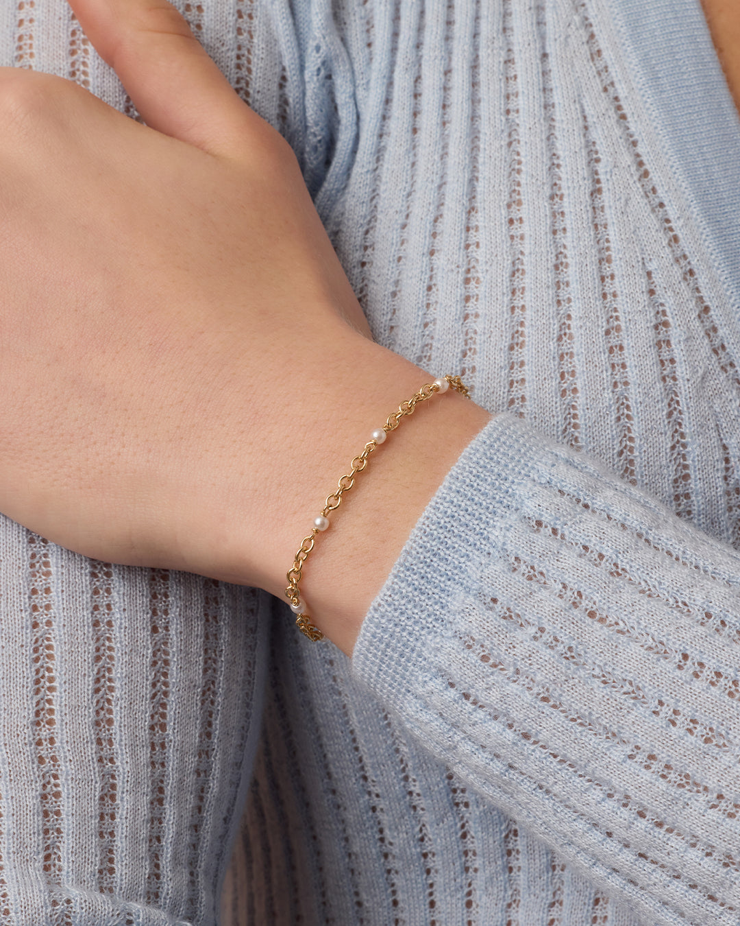 Finley Pearl Dot Bracelet