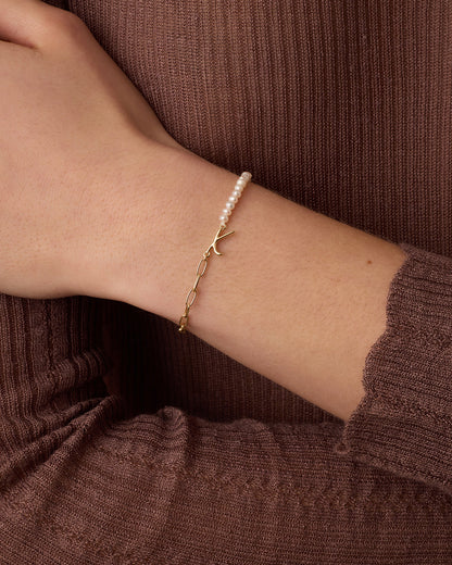Lou Pearl Alphabet Bracelet