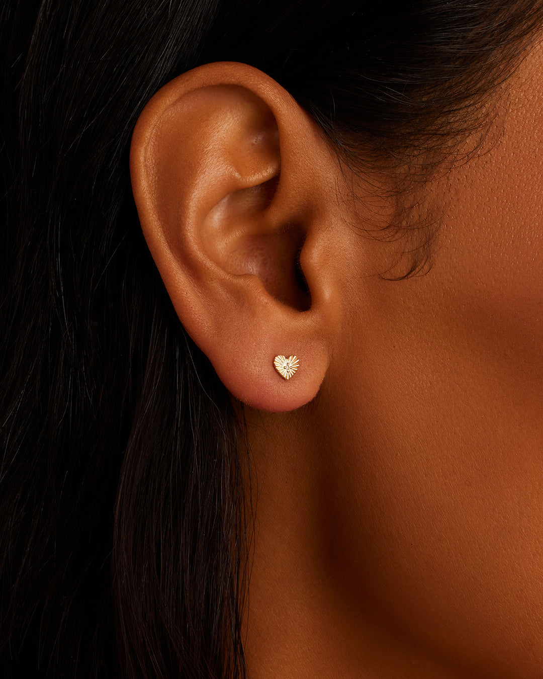 14K Diamond Vintage Heart Single Stud