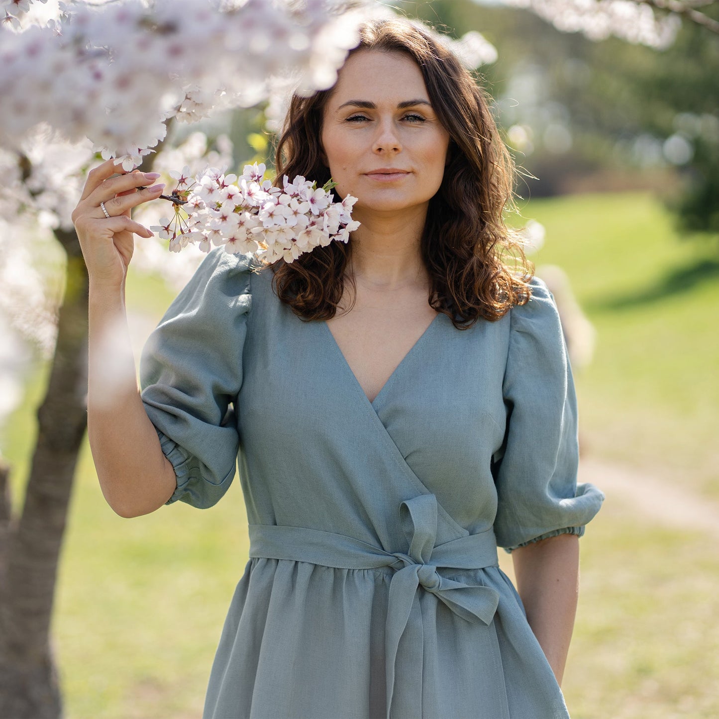 Bubble Sleeve Dress Belle