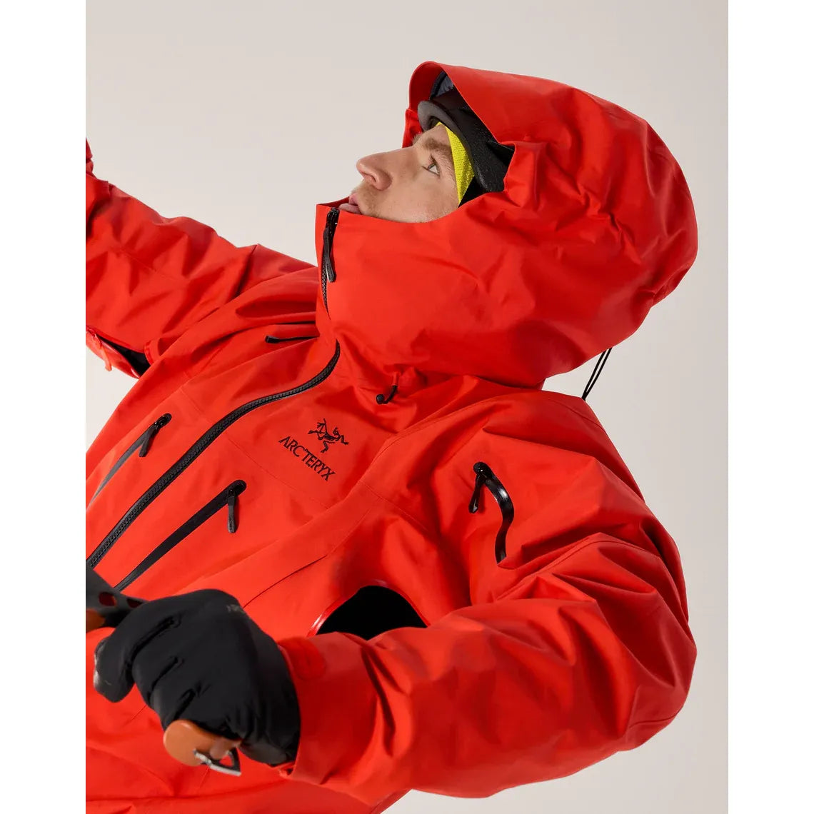 Arc'teryx Men's Alpha SV Jacket