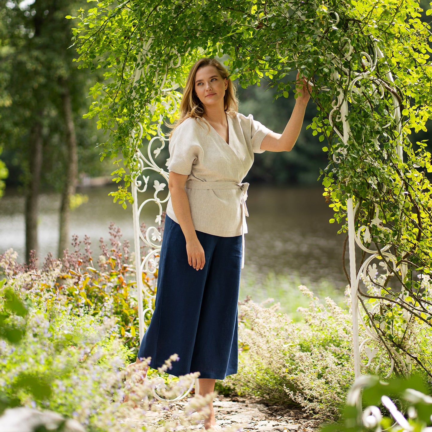 V-Neck Wrap Blouse Lila