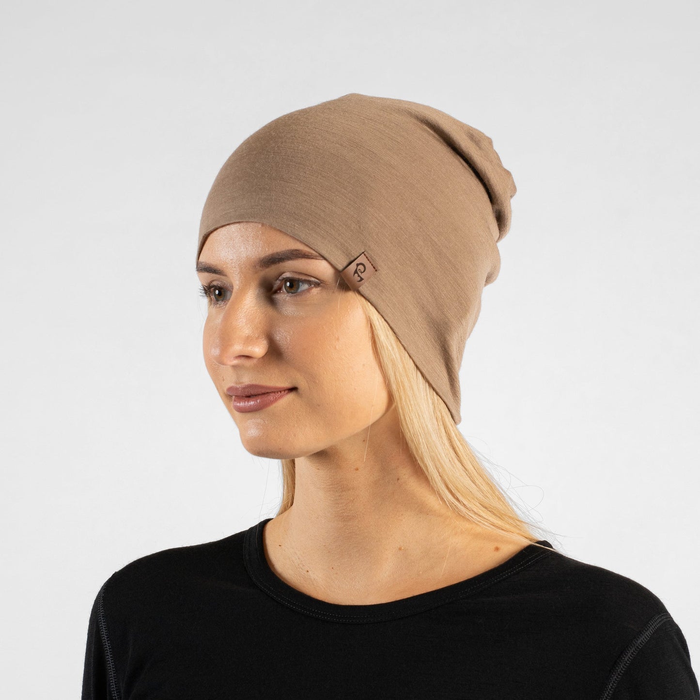 Women's 100% Merino Beanie Beige