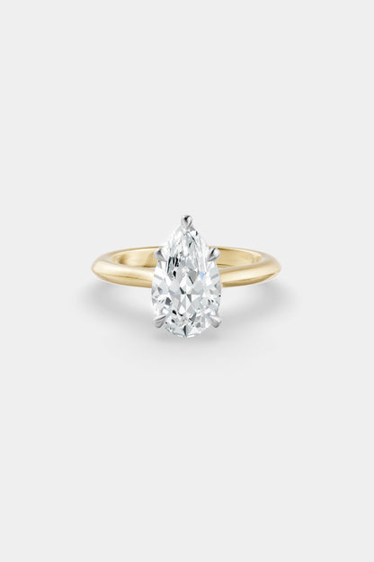 Diamond Solitaire Ring | Traditional Band