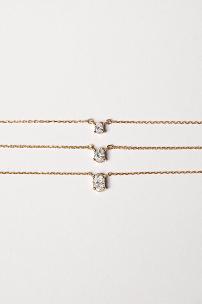 Oval Diamond Necklace | 18K Gold