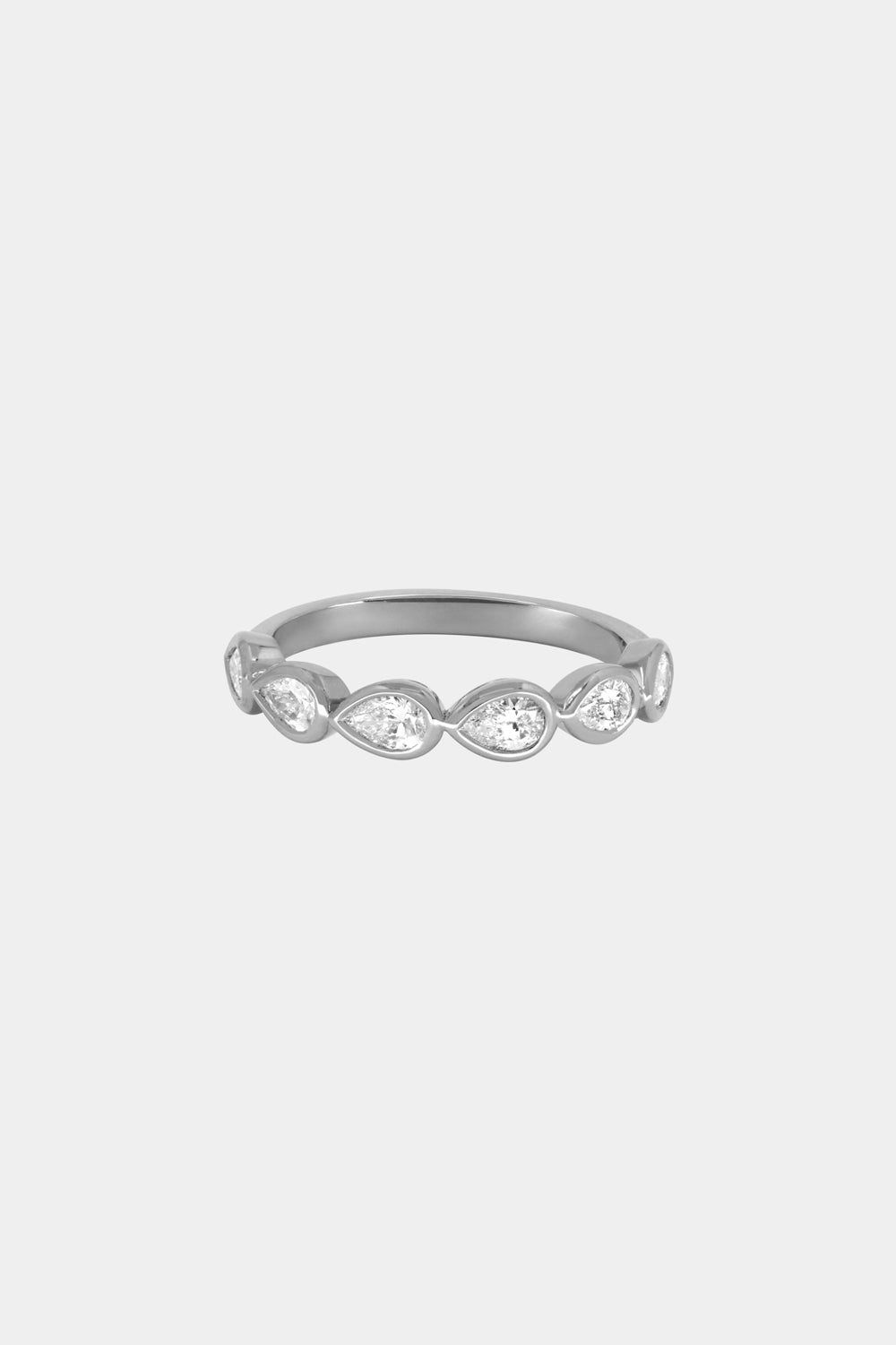 Pear Diamond Bezel Band | 18K White Gold