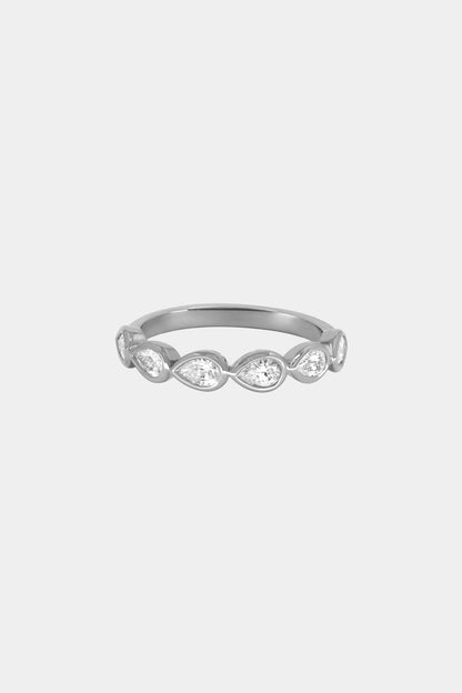 Pear Diamond Bezel Band | 18K White Gold