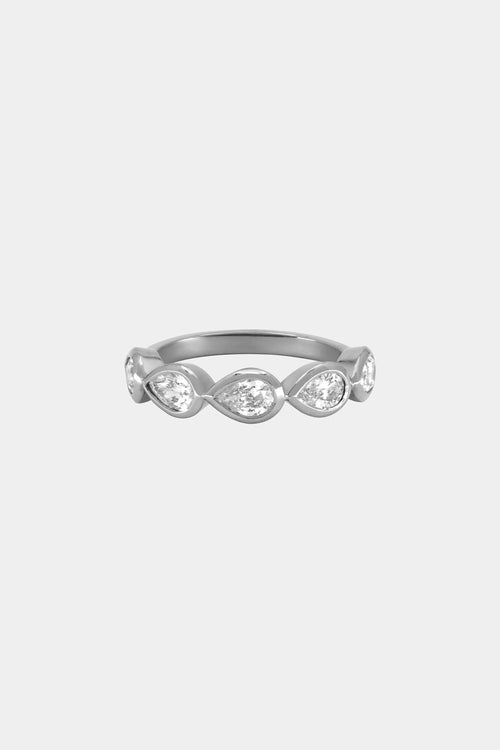 Pear Diamond Bezel Band | 18K White Gold