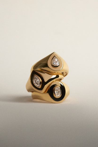 Marquise Diamond Signet Ring | Yellow Gold