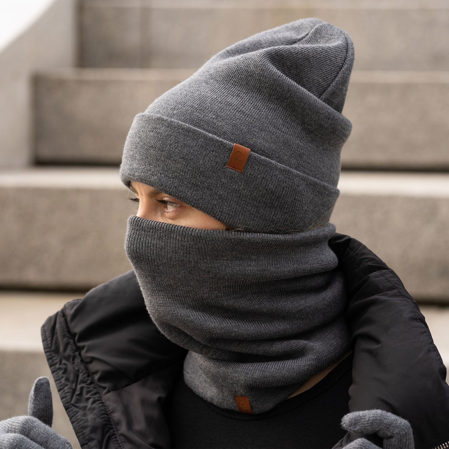 Women's Knit Beanie & Gaiter 2-Piece