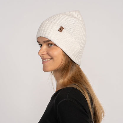 Women's Cashmere Knit Ribbed Beanie