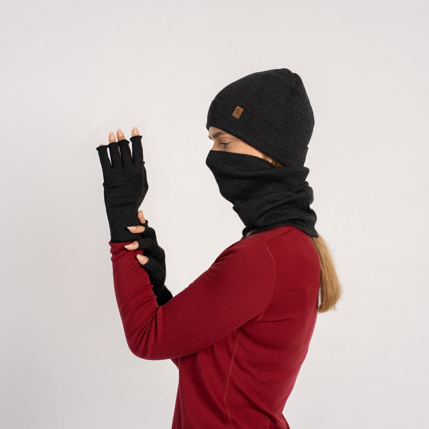 Women's Liner Gaiter, Beanie & Gloves 3-Piece
