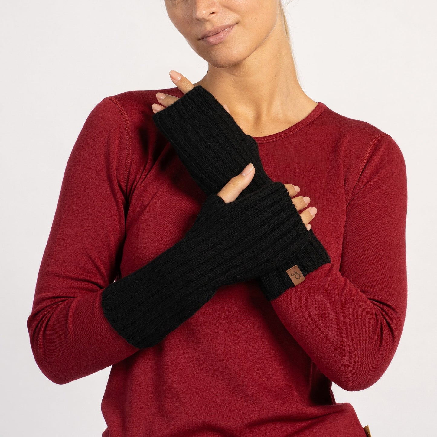 Women's Ribbed Beanie & Wrist Gloves Cashmere Set