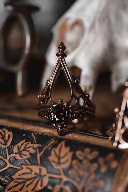 Cathedral Solace Ring [Vintage Dark/Rose Gold]