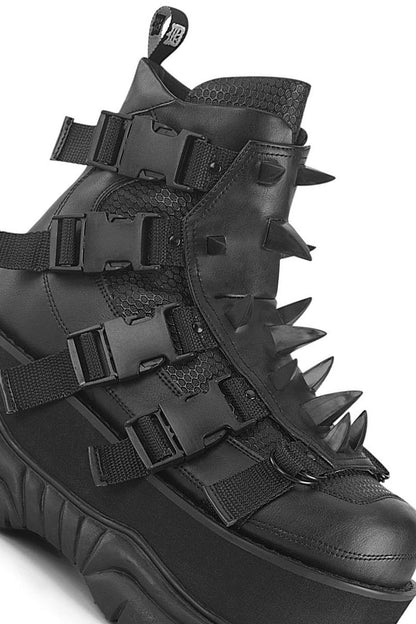 Coffin Nails Spiked Boots [NEPTUNE-68]