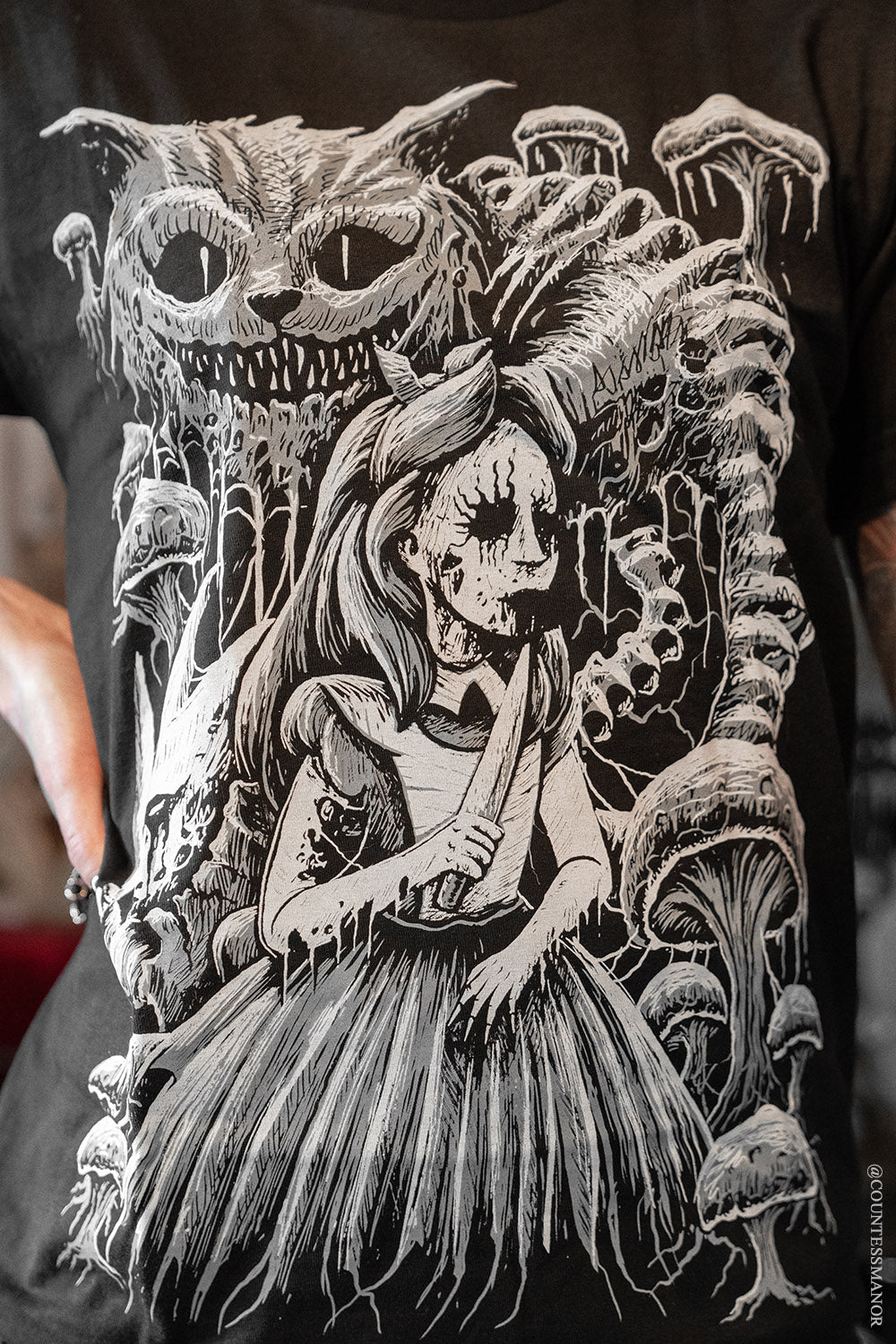 Alice in Murderland T-shirt