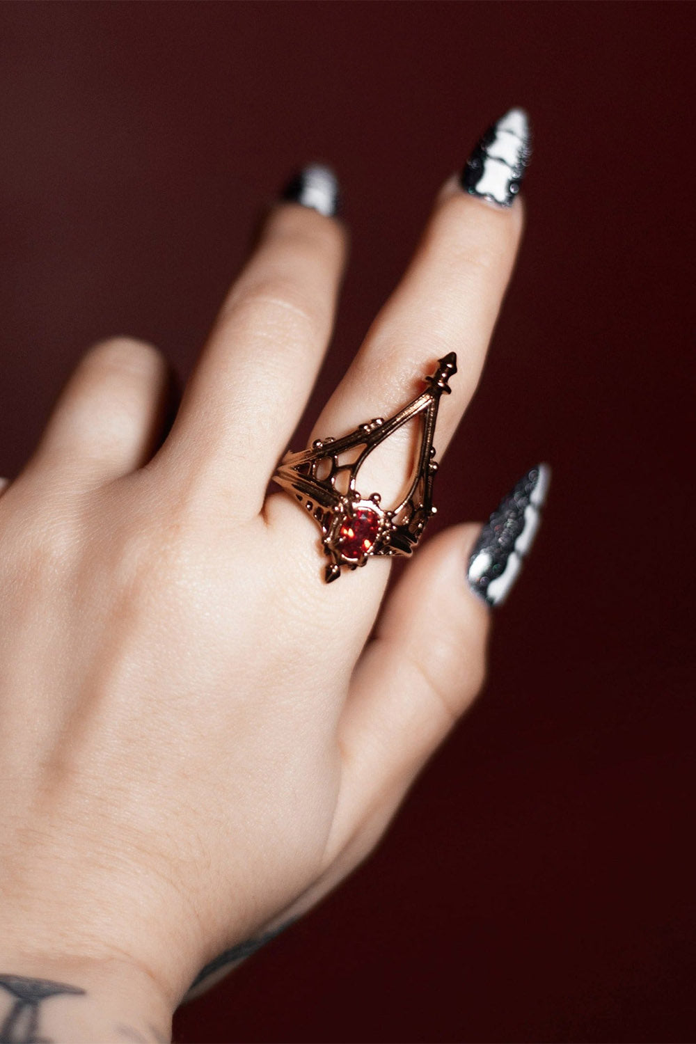 Cathedral Solace Ring [Vintage Dark/Rose Gold]