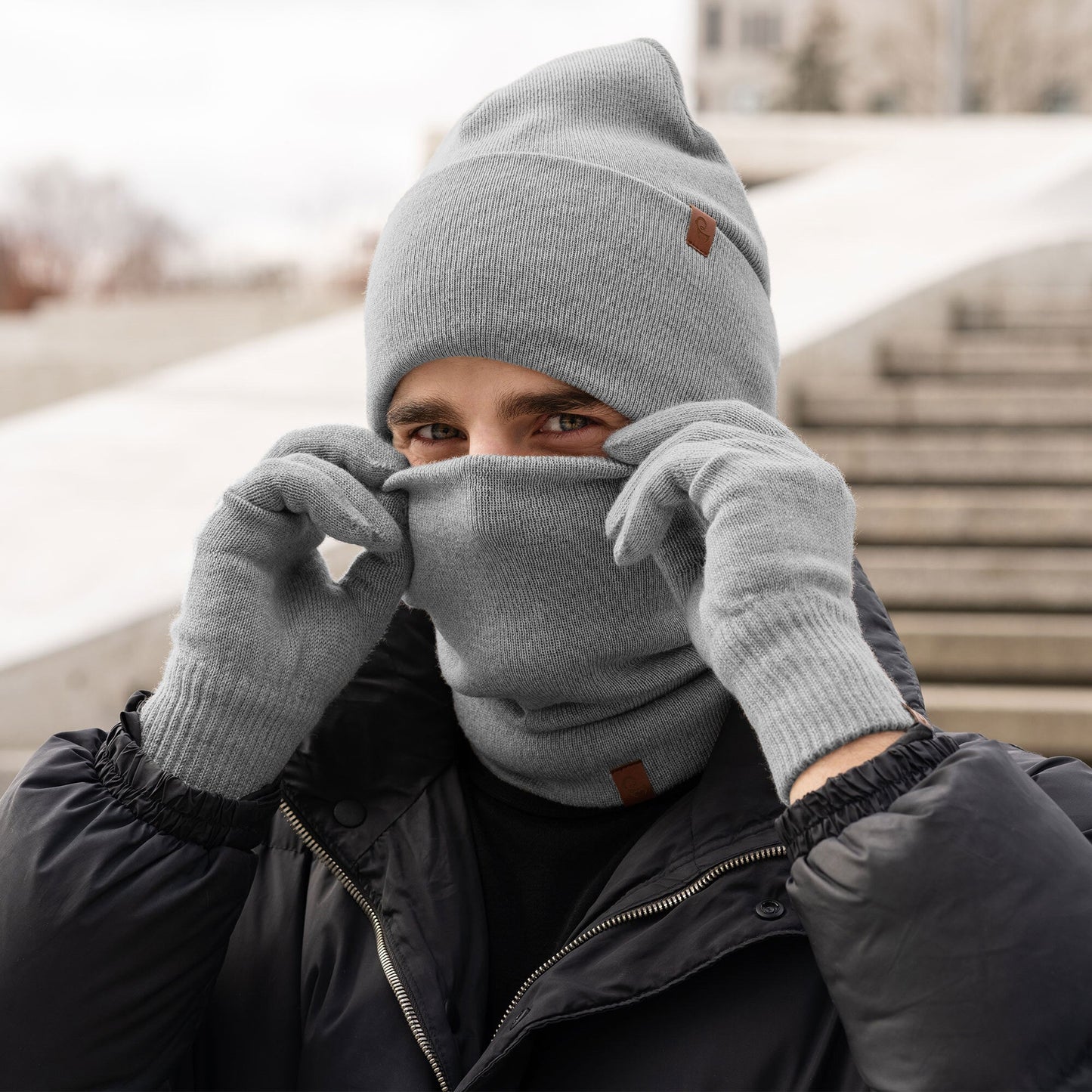 Men's Knit Beanie & Gloves 2-Piece