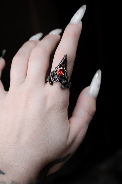 Altarveil Ring