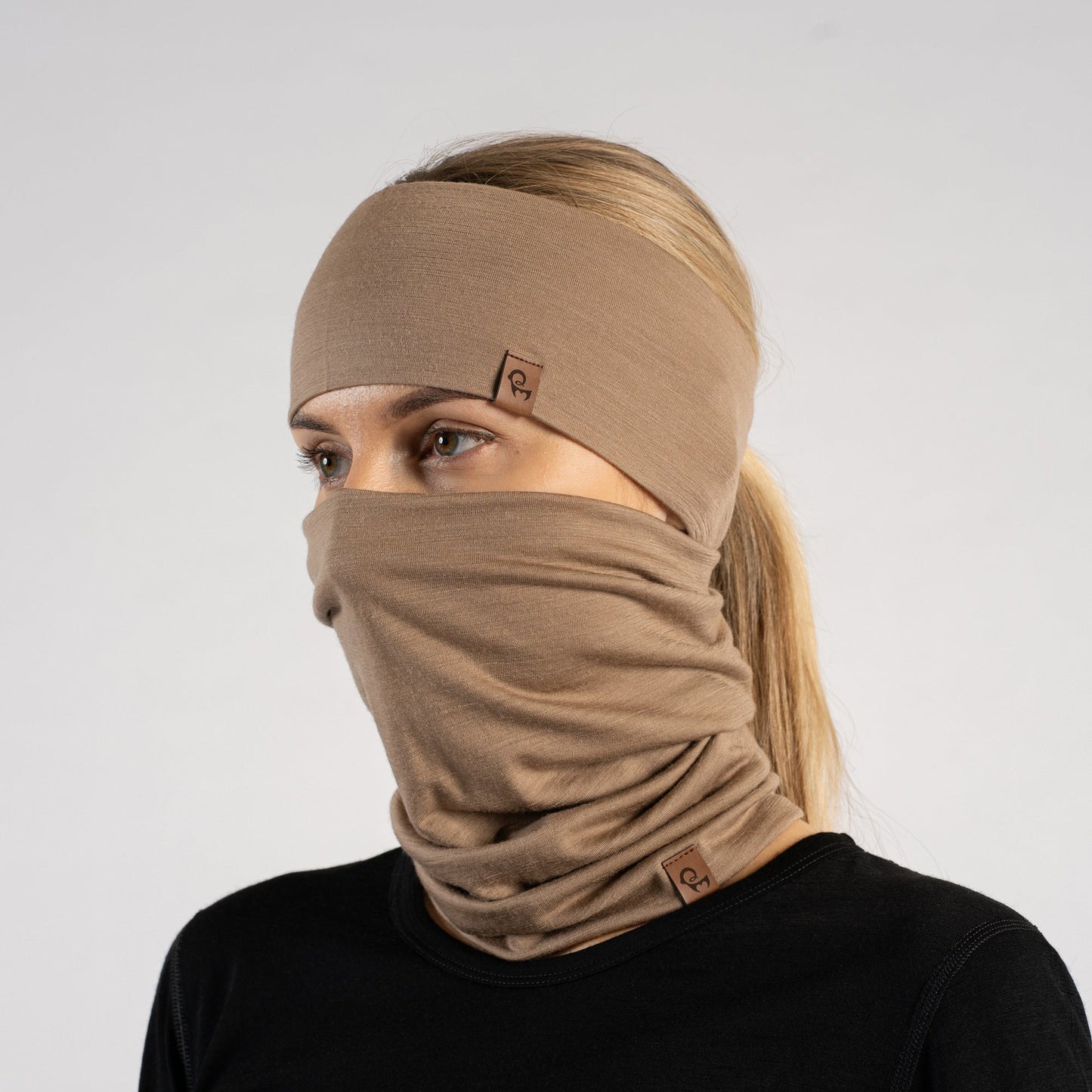 Women's Headband & Gaiter 2-Piece Beige